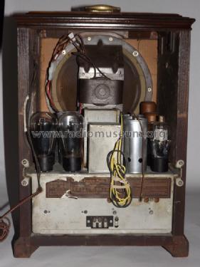 GE Junior S-22; General Electric Co. (ID = 1377161) Radio