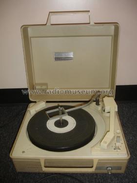 Solid State/Automatic Portable Record Player V631m; General Electric Co. (ID = 1711873) Sonido-V