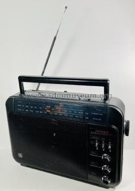 Superadio 7-2887B; General Electric Co. (ID = 2842880) Radio
