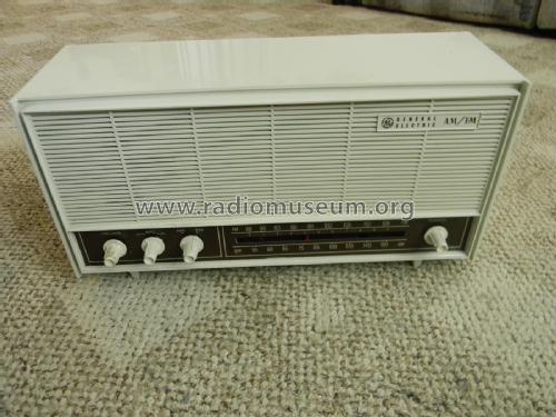 T1225A ; General Electric Co. (ID = 2125642) Radio