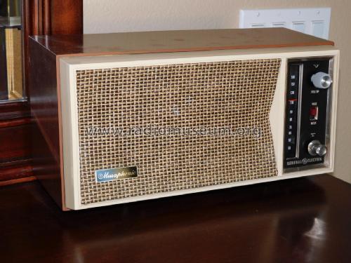 T159A ; General Electric Co. (ID = 2528012) Radio