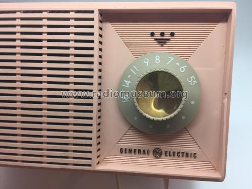 T-125A ; General Electric Co. (ID = 2220686) Radio