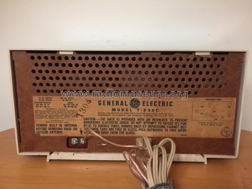 T-230C ; General Electric Co. (ID = 2127786) Radio