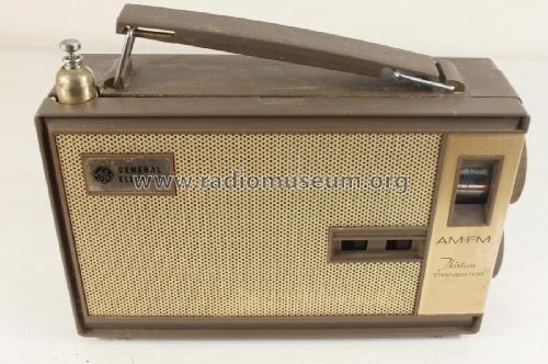 AM/FM Thirteen Transistor 61R41; Canadian General (ID = 2250770) Radio