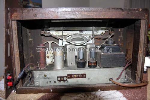 X150 ; General Electric Co. (ID = 1546109) Radio