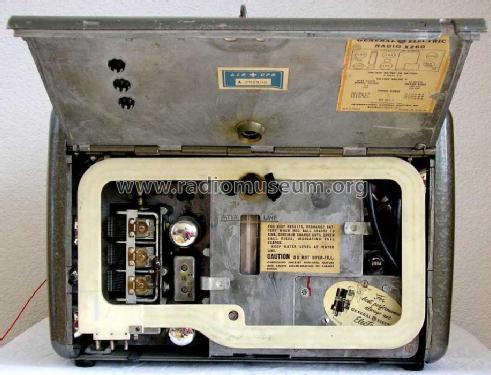 X260 ; General Electric Co. (ID = 85786) Radio