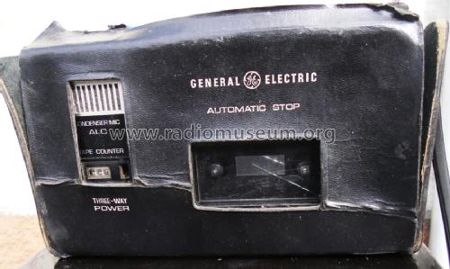 Portable Cassette Recorder/Player 3-5320A; General Electric Co. (ID = 2085427) Sonido-V