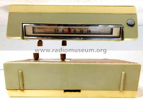 Eight Transistor Clock Radio GRC-715; Global Mfg. Co.; (ID = 2995776) Radio