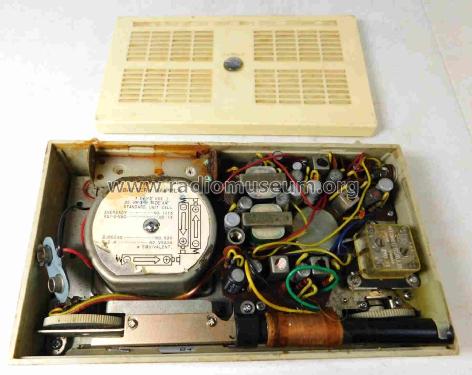 Eight Transistor Clock Radio GRC-715; Global Mfg. Co.; (ID = 2995791) Radio