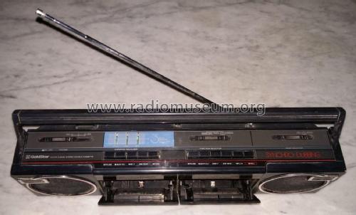 AM/FM Stereo Cassette Recorder TW-S11; Gold Star Co., Ltd., (ID = 2618159) Radio