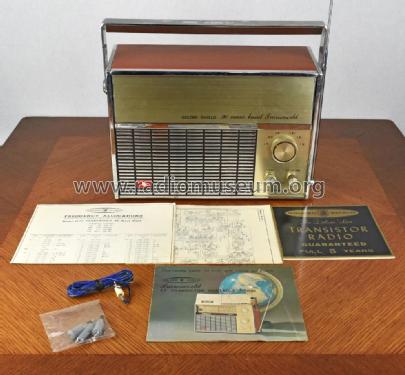 90 Wave Band Transworld 17 Transistor 9170; Golden Shield; Great (ID = 2342901) Radio