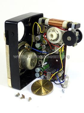6 Transistor 7010; Golden Shield; Great (ID = 2310697) Radio