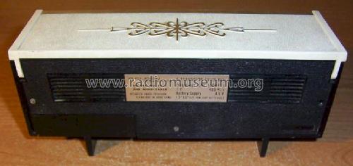The Mini-Table 6 Transistor Super Het 7599; Golden Shield; Great (ID = 1088560) Radio