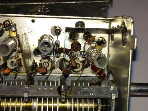 Görler FM-Tuner 312-2427; Görler, J. K.; (ID = 1998547) mod-past25