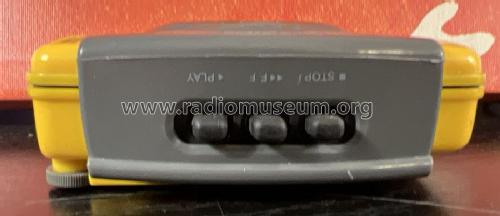 Sports AM/FM Cassete Personal Stereo C3202D; GPX Inc. - Gran Prix (ID = 2980806) Radio