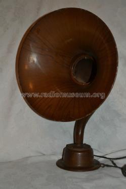 Graves ; Graves, J.G. Ltd.; (ID = 2111551) Speaker-P