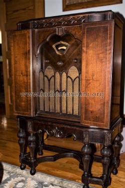 Majestic Jacobean 304 Ch= 300 ; Grigsby-Grunow - (ID = 2361663) Radio