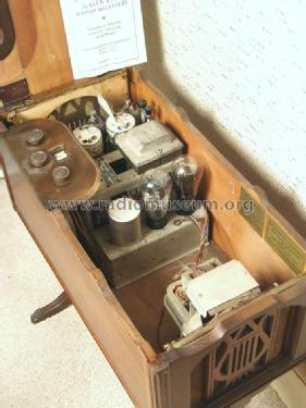 Majestic Fyfewood 154 Ch= 15-B; Grigsby-Grunow - (ID = 1126250) Radio