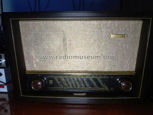 2001W; Grundig Radio- (ID = 2714373) Radio