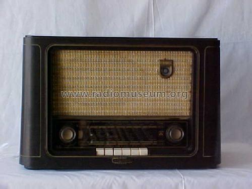 2010; Grundig Radio- (ID = 472251) Radio