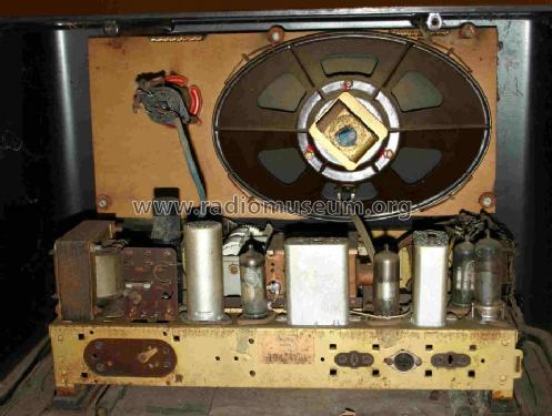 2010; Grundig Radio- (ID = 520858) Radio