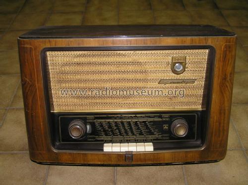 2012; Grundig Radio- (ID = 900003) Radio