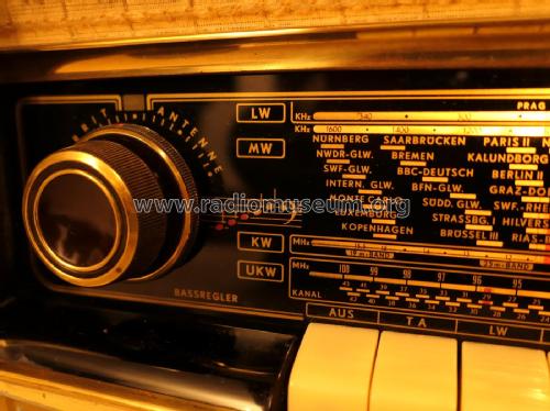 2055W/3D; Grundig Radio- (ID = 2185186) Radio