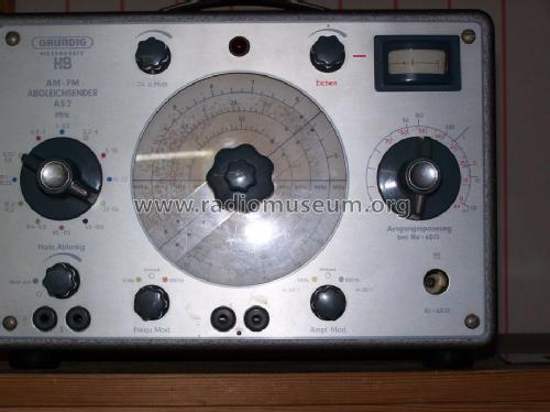 AM-FM-Abgleichsender AS2 ; Grundig Radio- (ID = 977274) Equipment