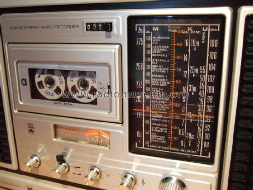C8800 Automatic Stereo; Grundig Radio- (ID = 799036) Radio