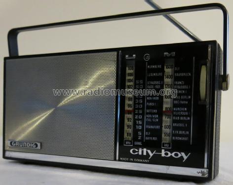 City-Boy 208; Grundig Radio- (ID = 2218258) Radio