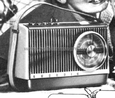 Majestic Trans-World Sr. AM-FM Portable ; Grundig Radio- (ID = 1176727) Radio