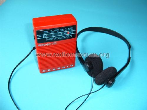 Micro-Boy 300a; Grundig Radio- (ID = 1671465) Radio
