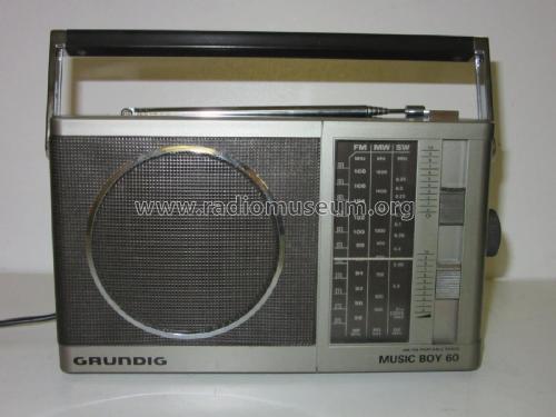 Grundig Music 60 Radio/Radio-réveil