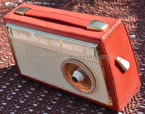 Music-Boy Transistor 200; Grundig Radio- (ID = 1807641) Radio