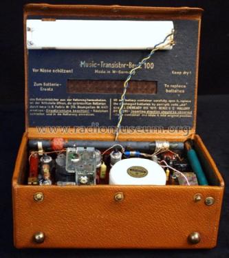 Music-Transistor-Boy E100 ; Grundig Radio- (ID = 992736) Radio