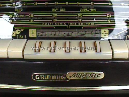 Majestic Musical Instrument 8050/USA; Grundig Radio- (ID = 664230) Radio
