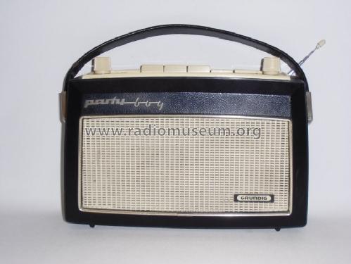 Party-Boy 202E; Grundig Radio- (ID = 1279836) Radio