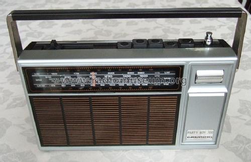 Party-Boy 700; Grundig Radio- (ID = 963857) Radio