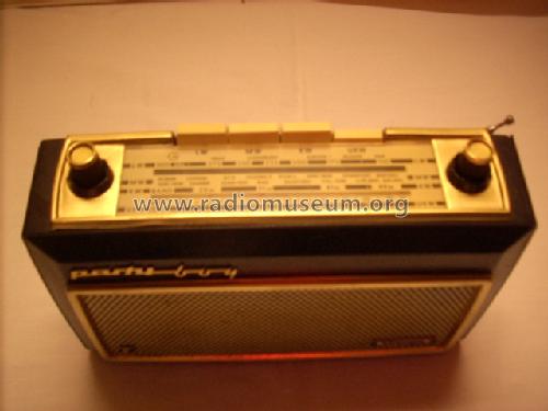 Party-Boy Luxus 202; Grundig Radio- (ID = 604442) Radio