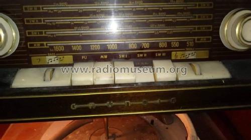 Radiogram K33-WE; Grundig Radio- (ID = 2247229) Radio