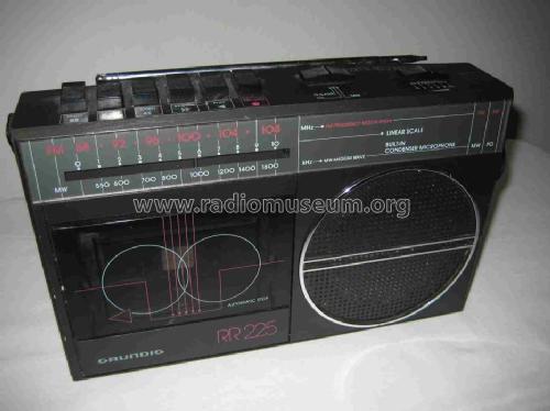 RR225; Grundig Radio- (ID = 421063) Radio