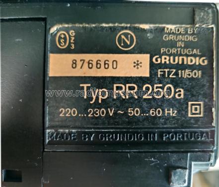 RR250a; Grundig Radio- (ID = 2947887) Radio