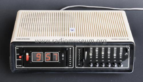 Sono-Clock 10; Grundig Radio- (ID = 764451) Radio