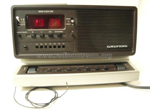 sono-clock 660; Grundig Radio- (ID = 1100491) Radio