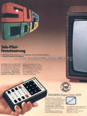 Super Color 2225; Grundig Radio- (ID = 2334623) Television