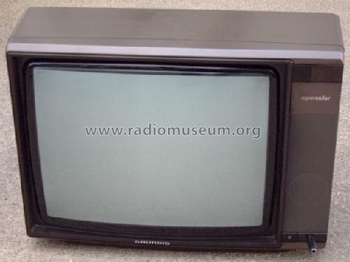 Super Color P50-242. a CTI Ch= CUC 2401; Grundig Radio- (ID = 381057) Television