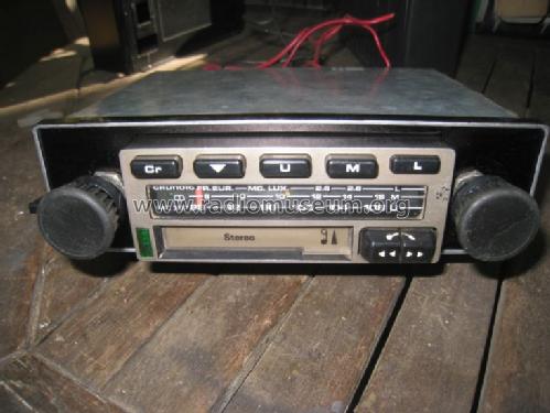 WKC3037; Grundig Radio- (ID = 1723331) Car Radio