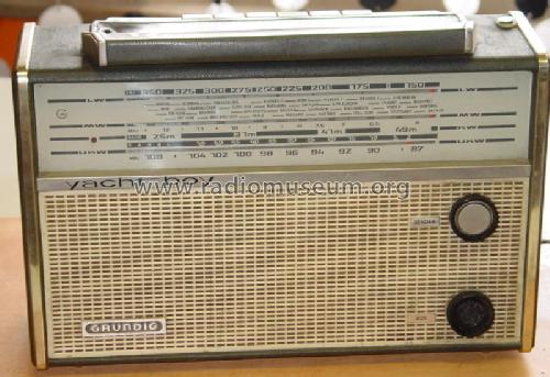 Yacht-Boy 202N; Grundig Radio- (ID = 120061) Radio