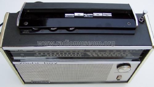 Yacht-Boy 205; Grundig Radio- (ID = 468457) Radio