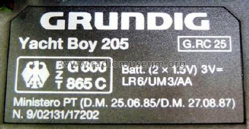 Yacht-Boy 205; Grundig Radio- (ID = 682037) Radio